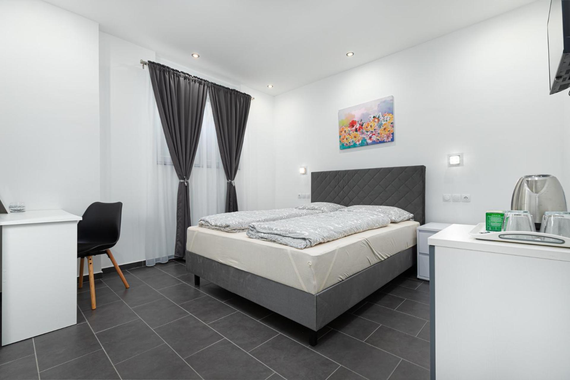 Rooms And Studio Flora Porec Esterno foto