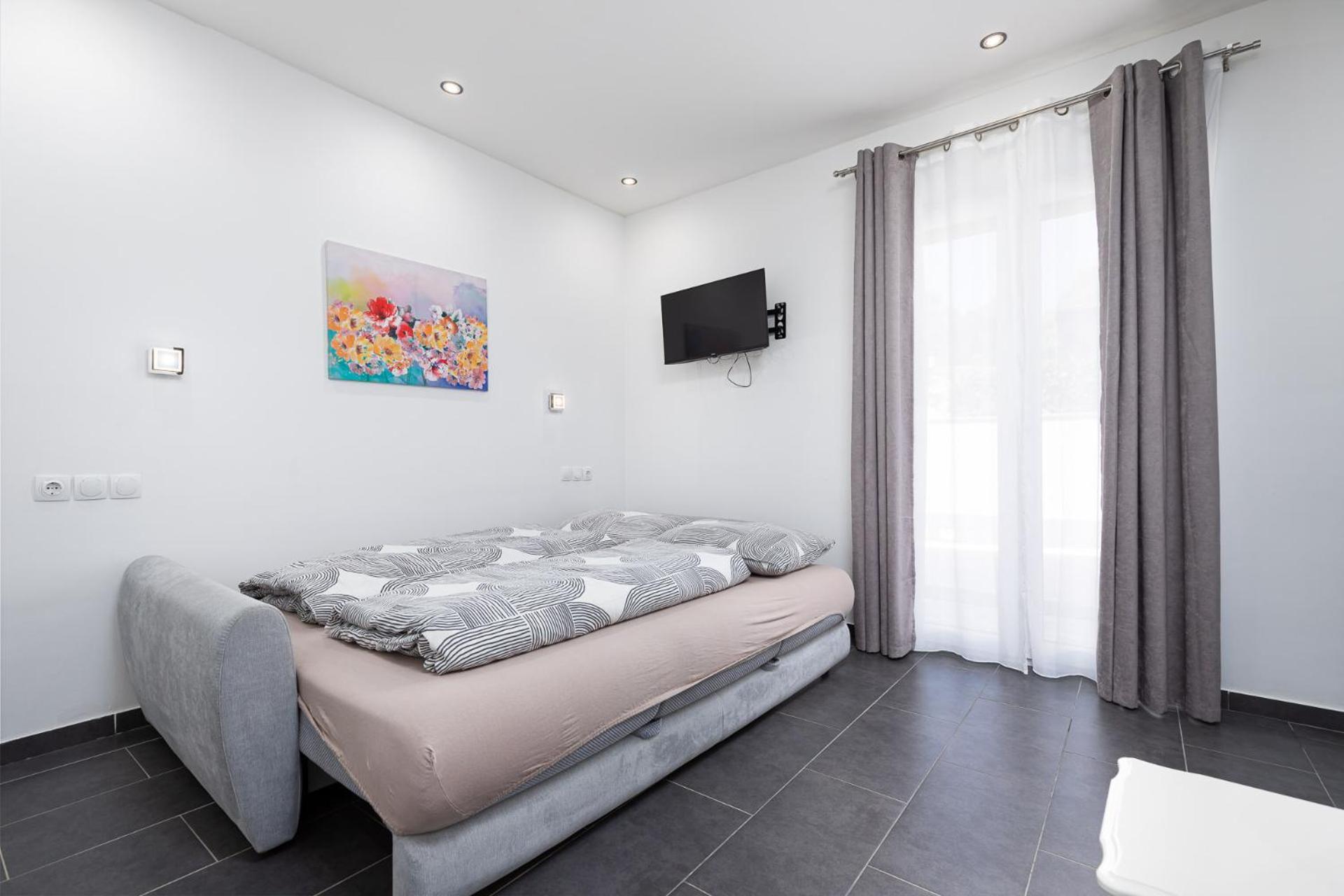 Rooms And Studio Flora Porec Esterno foto
