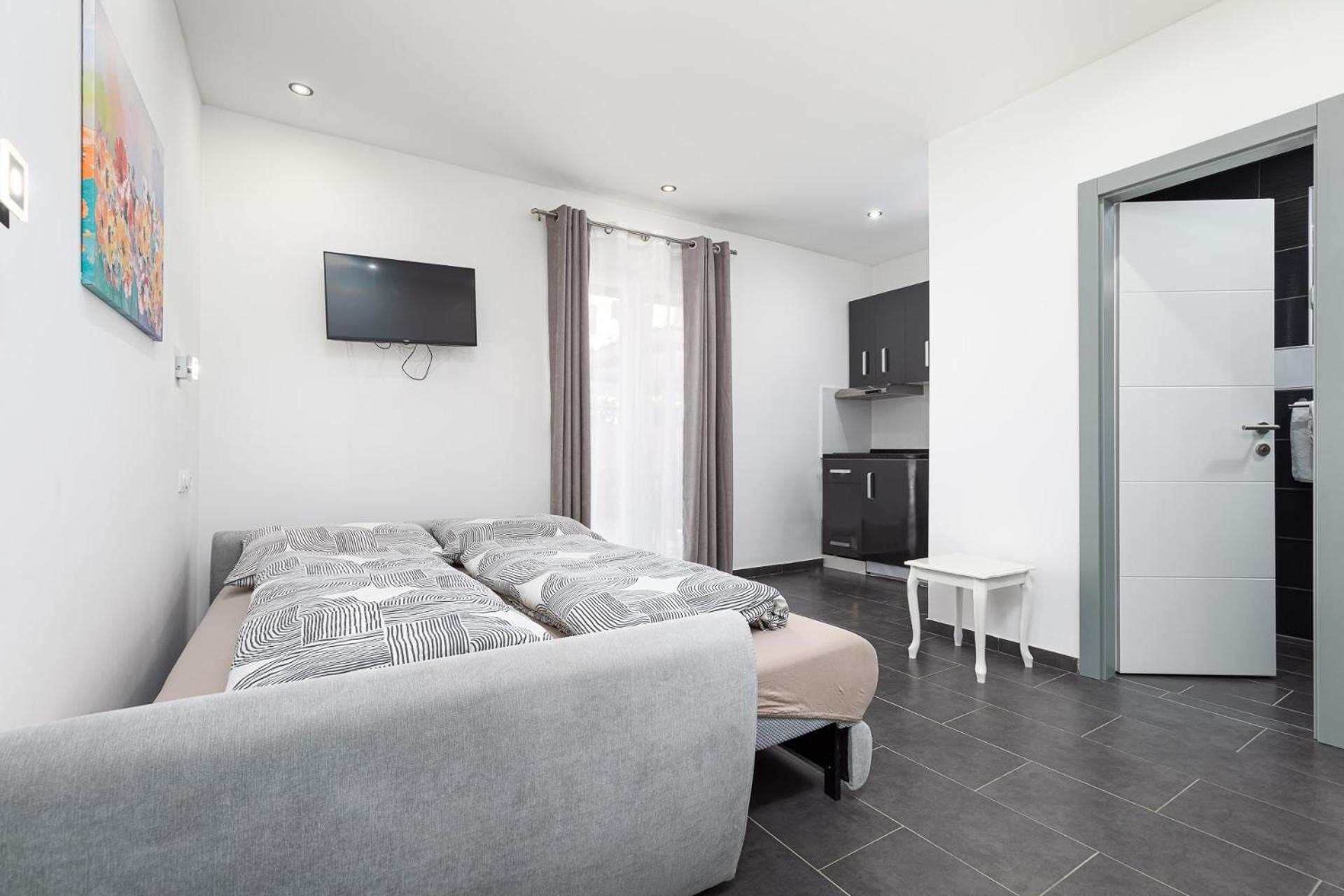 Rooms And Studio Flora Porec Esterno foto